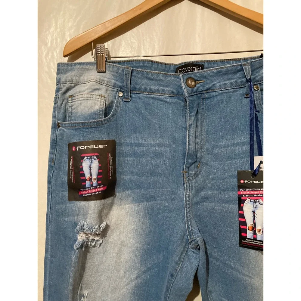 Cover Girl Womens Cropped Jeans Blue‎ Distressed Medium Wash Frayed Plus 20W New